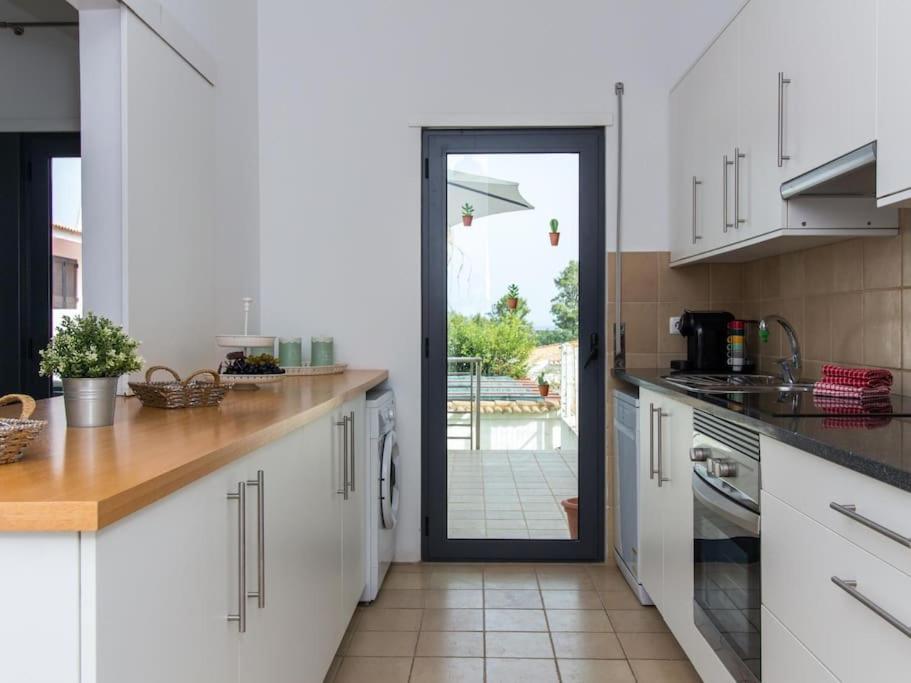 Rainbow House - Sea View & Pool & Garage & Garden & Albufeira Villa Exterior photo